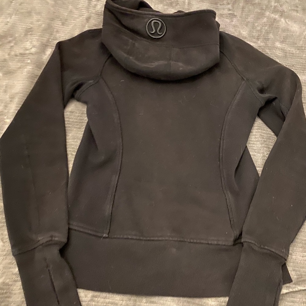 Lululemon hoodie - Picture 5 of 6
